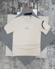 Load image into Gallery viewer, T-shirt
