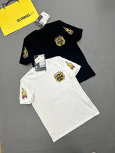 Load image into Gallery viewer, Tshirt