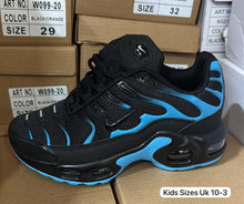 Load image into Gallery viewer, Shoes