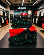 Load image into Gallery viewer, Shoes