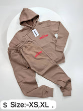 Load image into Gallery viewer, Tracksuit