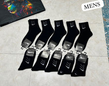 Load image into Gallery viewer, Socks