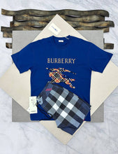 Load image into Gallery viewer, Tshirt