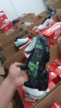 Load image into Gallery viewer, Shoes