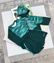 Load image into Gallery viewer, Tshirt