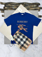 Load image into Gallery viewer, Tshirt