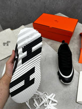 Load image into Gallery viewer, Shoes men