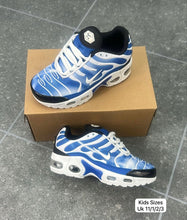 Load image into Gallery viewer, Shoes