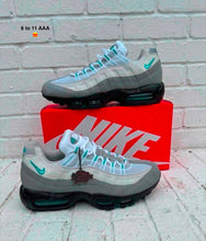 Load image into Gallery viewer, Shoes