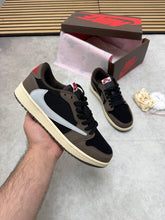 Load image into Gallery viewer, Shoes