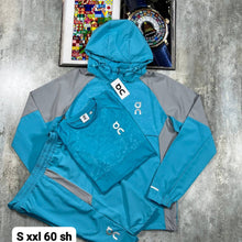 Load image into Gallery viewer, Tshirt