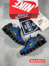 Load image into Gallery viewer, Shoes
