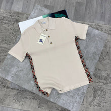 Load image into Gallery viewer, Tshirt