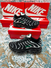 Load image into Gallery viewer, Shoes men