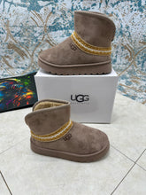 Load image into Gallery viewer, Shoes
