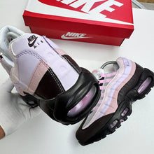 Load image into Gallery viewer, Shoes