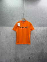 Load image into Gallery viewer, T-shirt