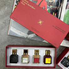 Load image into Gallery viewer, Perfume