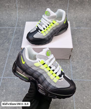 Load image into Gallery viewer, Shoes boy