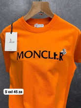 Load image into Gallery viewer, T-shirt
