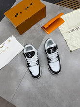 Load image into Gallery viewer, Shoes