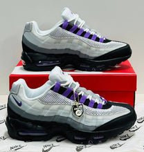 Load image into Gallery viewer, Shoes