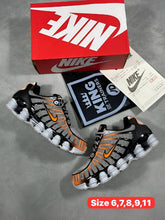 Load image into Gallery viewer, Shoes