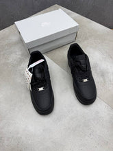 Load image into Gallery viewer, Shoes