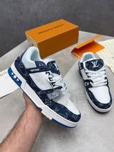 Load image into Gallery viewer, Shoes