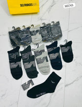 Load image into Gallery viewer, Socks