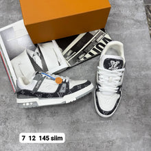 Load image into Gallery viewer, Shoes