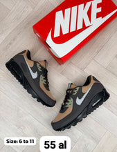 Load image into Gallery viewer, Shoes