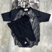 Load image into Gallery viewer, Tshirt
