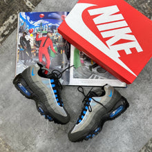 Load image into Gallery viewer, Shoes