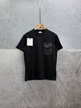 Load image into Gallery viewer, T-shirt