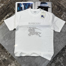 Load image into Gallery viewer, Tshirt