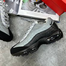 Load image into Gallery viewer, Shoes