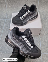 Load image into Gallery viewer, Shoes boy