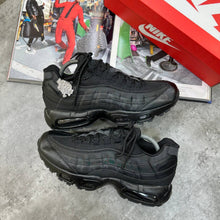 Load image into Gallery viewer, Shoes