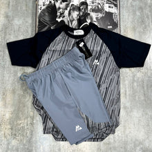 Load image into Gallery viewer, Tshirt
