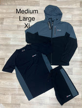 Load image into Gallery viewer, T-shirt