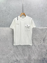 Load image into Gallery viewer, T-shirt