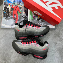 Load image into Gallery viewer, Shoes