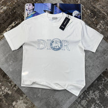 Load image into Gallery viewer, Tshirt