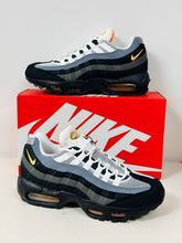 Load image into Gallery viewer, Shoes