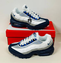 Load image into Gallery viewer, Shoes