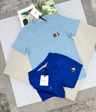 Load image into Gallery viewer, Tshirt