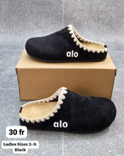 Load image into Gallery viewer, Slipper