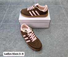 Load image into Gallery viewer, Shoes