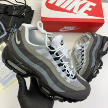 Load image into Gallery viewer, Shoes